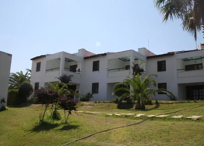 Ξενοδοχείο με διαμερίσματα Club Petya Apart